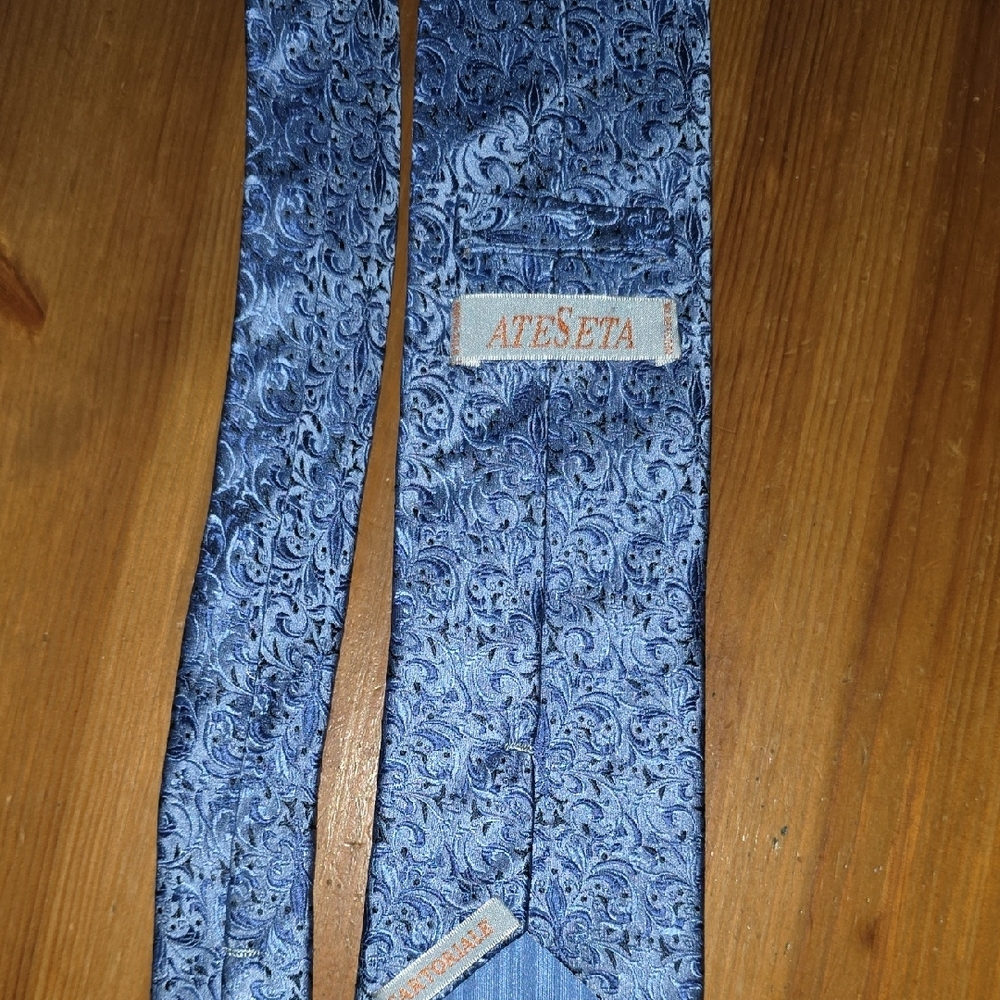 AteSeta Elegant Blue Floral Tie